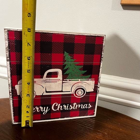 Merry Christmas Wooden Square - Wagon with tree and Red Buffalo Plaid - NWOT - Picture 3 of 6
